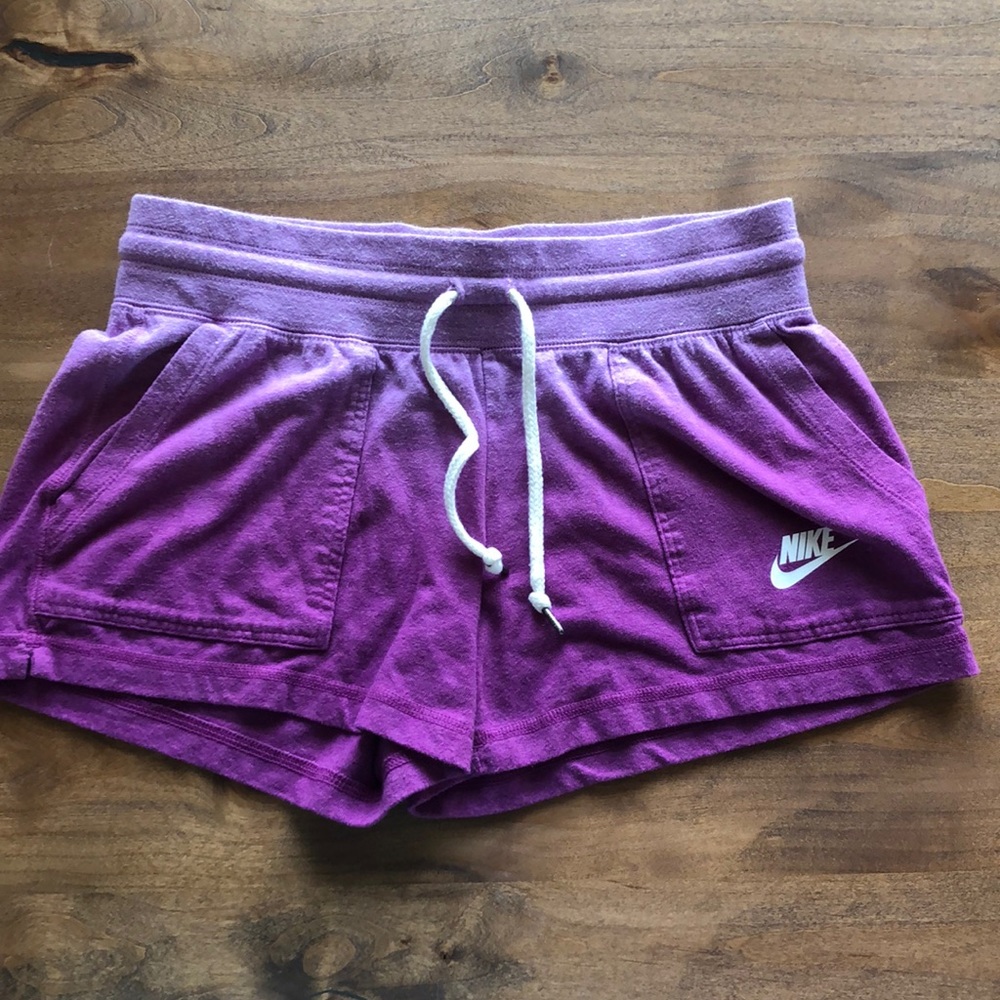 NIKE PURPLE OMBRÉ LOUNGE SHORTS